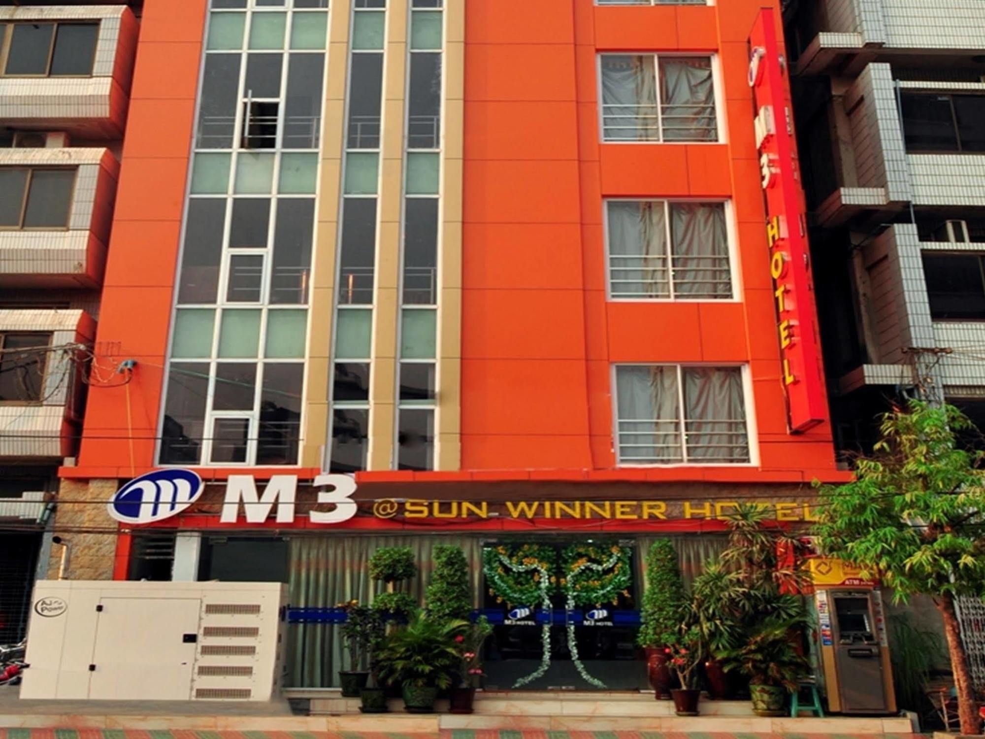 M3 @ Sun Winner Hotel マンダレー エクステリア 写真