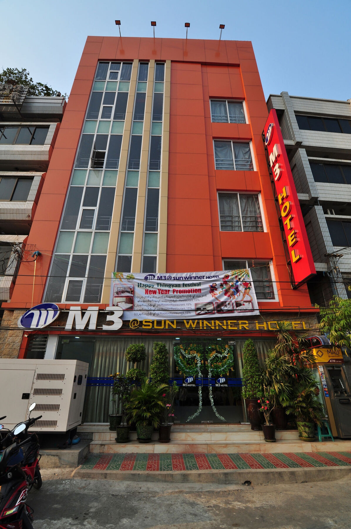 M3 @ Sun Winner Hotel マンダレー エクステリア 写真